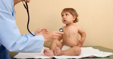 Stire din Sănătate : Baylor și Cora sprijină copiii bolnavi
