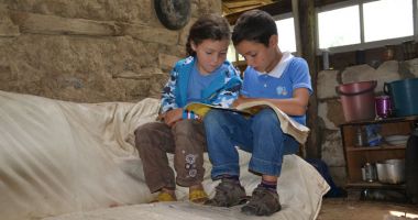 Stire din Social : Elevii din mediul rural și-au îmbunătățit rezultatele școlare