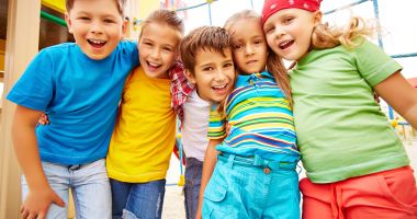 Stire din Cultură-Educație : 1 iunie - Ziua Copilului. La mulți ani, copii!