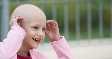 Stire din Sănătate : Tabără pentru copiii supraviețuitori de cancer, la Neptun