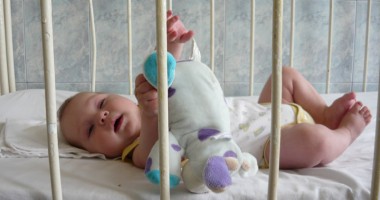 Stire din Sănătate : Copilărie măcelărită de cancer