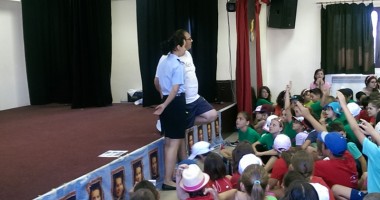 Copiii  de la Fundația "Giovanni Bosco", vizitați de pompierii constănțeni - 5