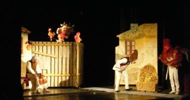 Stire din Cultură-Educație : Copiii, invitați la "Punguța cu doi bani"
