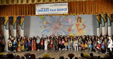 Stire din Cultură-Educație : Copiii constănțeni, campioni la dans modern