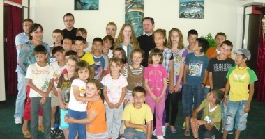 Stire din Eveniment : Distracție pe litoral pentru 30 de copii din Isaccea