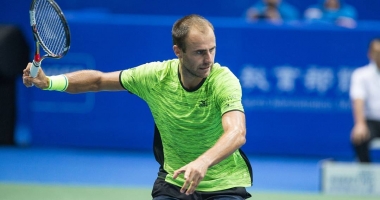 Stire din Sport : Tenis / Marius Copil, învins în primul tur la Australian Open