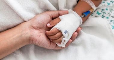 Bacău: Fetiță de cinci ani, internată cu suspiciune de coronavirus