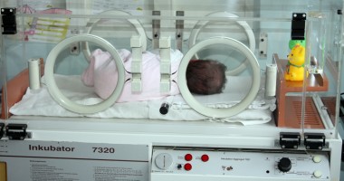 Stire din Actualitate : Copiii mamelor-surogat nu vor putea fi înregistrați în Spania
