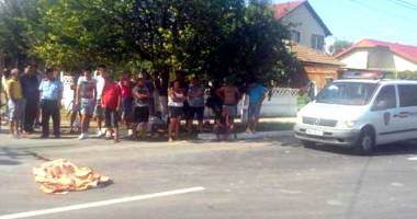 Stire din Eveniment : Grav accident rutier! O copilă de 10 ani și-a pierdut viața