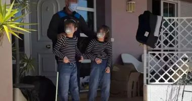 Stire din Actualitate : Trei copilași, izolați în "casa ororilor" încă din pandemie. Purtau scutece și trăiau în mizerie