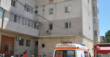 Tragedie în cartierul Poarta 6. O fetiță a murit, încercând să se joace cu păsările - 3