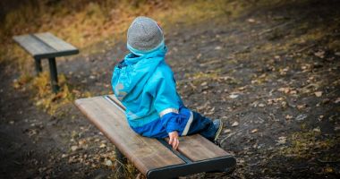 Alerte prin SMS la dispariția unui copil. O inițiativă legislativă care ar putea preveni un nou caz Caracal