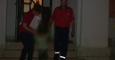 Copilul de doi ani răpit ieri a fost găsit legat într-o grotă  | VIDEO