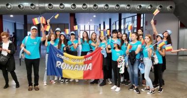Stire din Cultură-Educație : Copiii din corul "Callatis", dornici să câștige aprecierea publicului din Spania