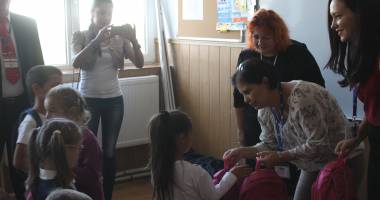 "Cora România" încurajează educația în rândul copiilor din școlile de la sate - 2