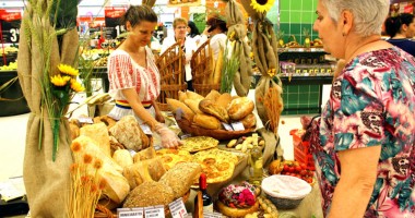 A început Sărbătoarea Pâinii, la cora. Ce sortimente alegem - 3