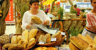 A început Sărbătoarea Pâinii, la cora. Ce sortimente alegem - 5