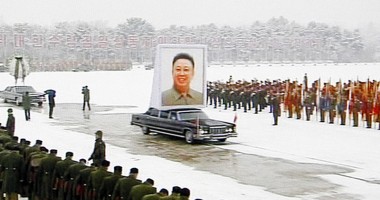Stire din Actualitate : Kim Jong-Il, condus pe ultimul drum de sute de mii de nord-coreeni