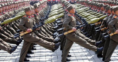Phenianul își mobilizează  armata la granița  cu Coreea de Sud