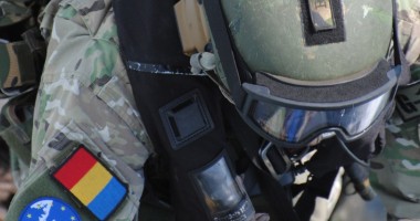 Militarii de pe fregata "Regele Ferdinand" au inspectat o navă, la țărmul Somaliei/ Galerie foto - 2