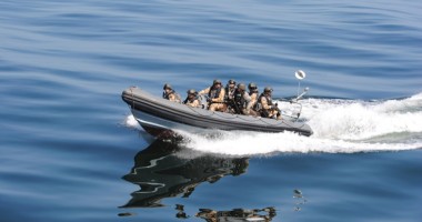 Militarii de pe fregata "Regele Ferdinand"  au inspectat o navă, la țărmul Somaliei - 4