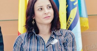 Stire din Politică-Administrație : Fosta gimnastă Corina Ungureanu candidează independent la alegerile europarlamentare din 2014