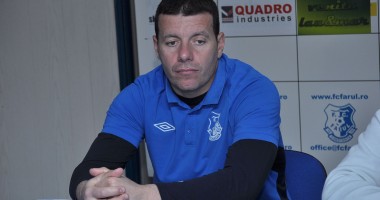 Stire din Sport : FC Farul / Cornel Cernea: "Conducerea să-mi spună în față ce are de spus!"