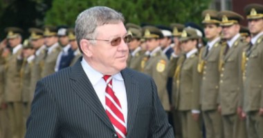 Stire din Eveniment : Ceremonie de repatriere a militarilor din Afganistan
