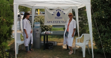 Stire din Social : Caniculă la Constanța. Unde te poți răcori dacă ai drumuri prin oraș