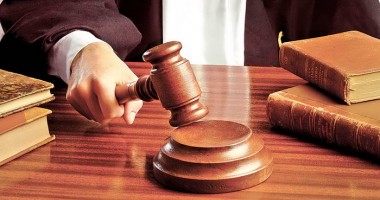 Stire din Eveniment : Polițist recidivist, cercetat pentru pedofilie