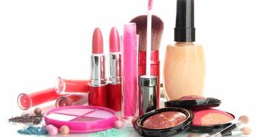 Stire din Sănătate : Lista de cosmetice interzise de Ministerului Sănătății!