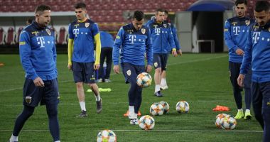 Stire din Sport : Cosmin Contra a anunțat lotul pentru "dubla" cu Suedia și Spania