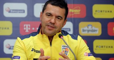 Stire din Sport : Euro 2020: Lotul de 24 de jucători cu care Cosmin Contra va aborda dubla cu Suedia și Insulele Feroe