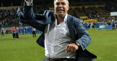 Stire din Sport : Echipa lui Cosmin Olăroiu, în semifinalele Ligii Campionilor Asiei