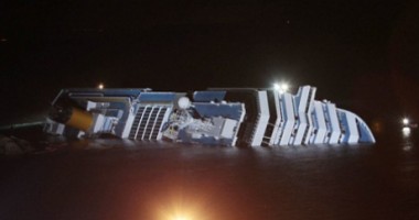 Stire din Eveniment : Românii de pe vasul naufragiat s-au întors acasă  VIDEO