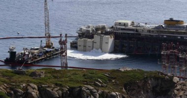 Ultimul drum pentru Costa Concordia - 2
