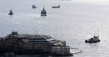 Ultimul drum pentru Costa Concordia - 3