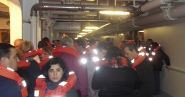 "Noul Titanic" s-a scufundat în Marea Mediterană. 70 de români se aflau la bord - 18