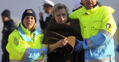 "Noul Titanic" s-a scufundat în Marea Mediterană. 70 de români se aflau la bord - 22