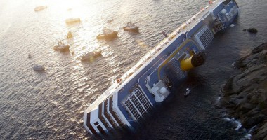 "Noul Titanic" s-a scufundat în Marea Mediterană. 70 de români se aflau la bord - 2
