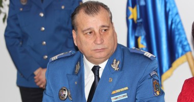 Stire din Eveniment : Colonelul COJOC, de la Inspectoratul de Jandarmi, iese la pensie