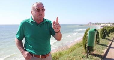 Stire din Politică-Administrație : Costineștiul, racordat la rețeaua de gaze. "Noi ne-am făcut datoria, urmează ca oamenii să se branșeze"