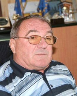 Stire din Politică-Administrație : "În Costinești s-au băgat mai mulți bani decât în Medgidia și Mangalia la un loc"