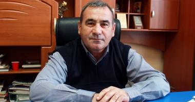 Stire din Politică-Administrație : "Costurile cu energia electrică  vor fi reduse în comuna Adamclisi"