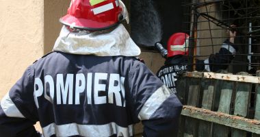 Stire din Eveniment : Curățați coșurile de fum înainte să vină iarna: pot provoca incendii devastatoare!