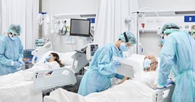 RECORD ABSOLUT de cazuri de COVID-19 în România