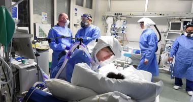 Stire din Actualitate : OMS: Numărul cazurilor de coronavirus a scăzut pentru a șasea săptămână consecutiv