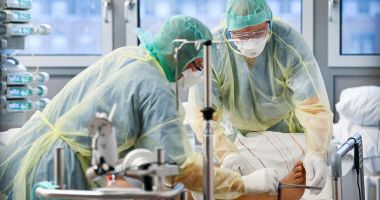 Stire din Social : A început să crească numărul cazurilor de Covid-19. Peste 1.700 persoane s-au îmbolnăvit în ultimele 24 de ore