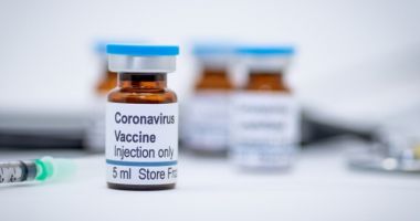 Stire din Actualitate : GATA! A fost aprobat primul vaccin anti COVID-19 din lume. Începe vaccinarea în masă