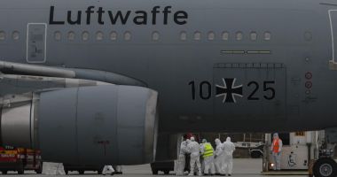 Stire din Social : Primii 6 bolnavi de COVID-19, transferați în Germania! Raed Arafat: România nu este singură. Prietenii la nevoie se cunosc!